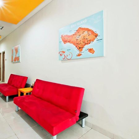 Cityzen Renon Hotel Denpasar  Exterior photo